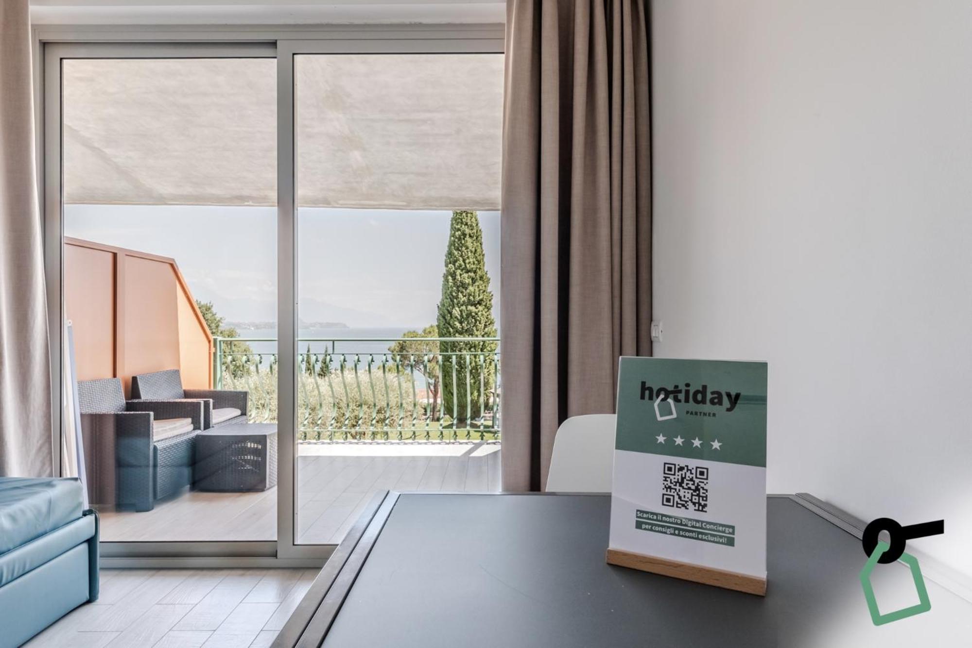 Hotiday Apartment Collection - Desenzano Ντεζεντσάνο ντελ Γκάρντα Εξωτερικό φωτογραφία