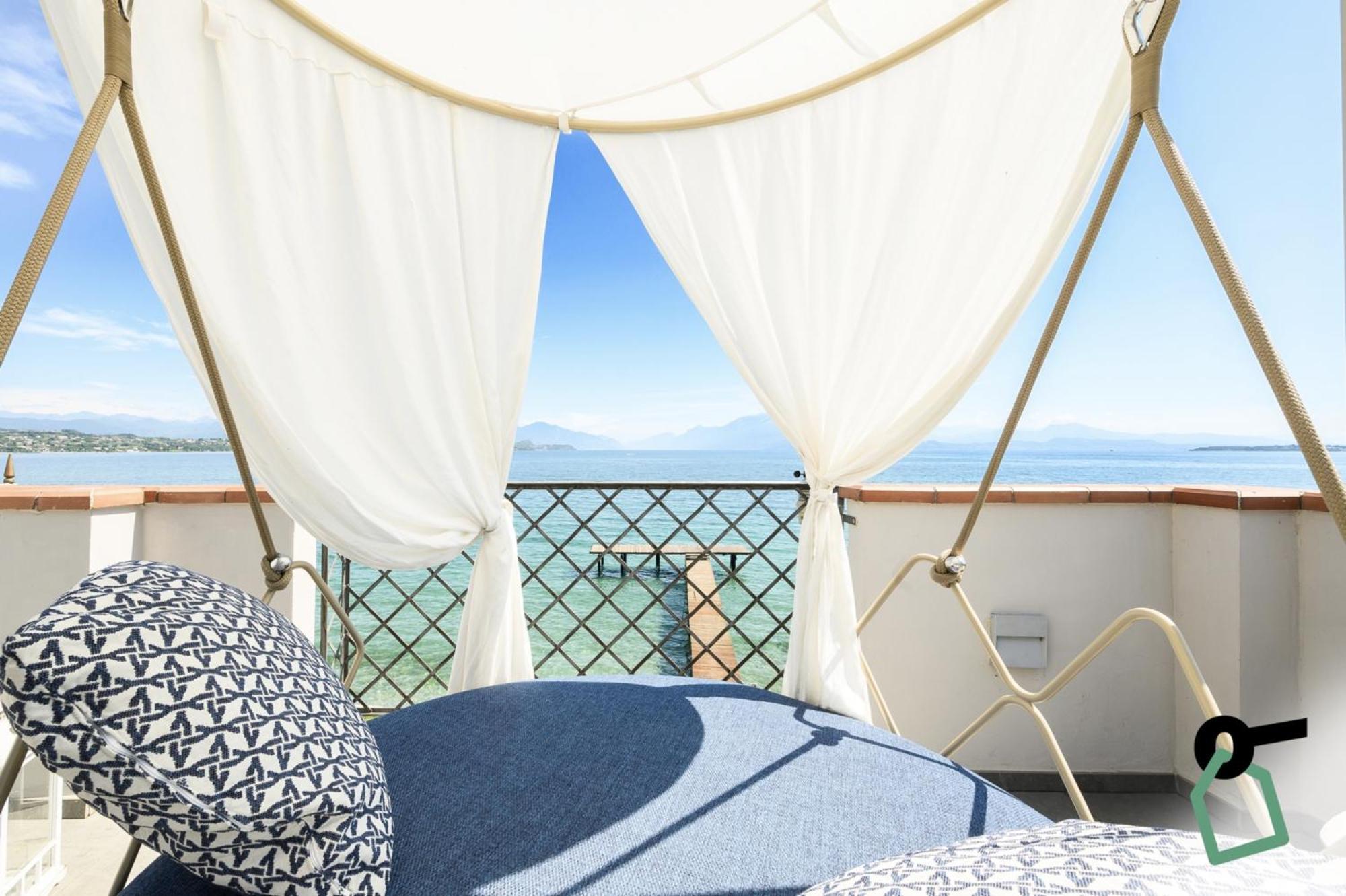 Hotiday Apartment Collection - Desenzano Ντεζεντσάνο ντελ Γκάρντα Εξωτερικό φωτογραφία