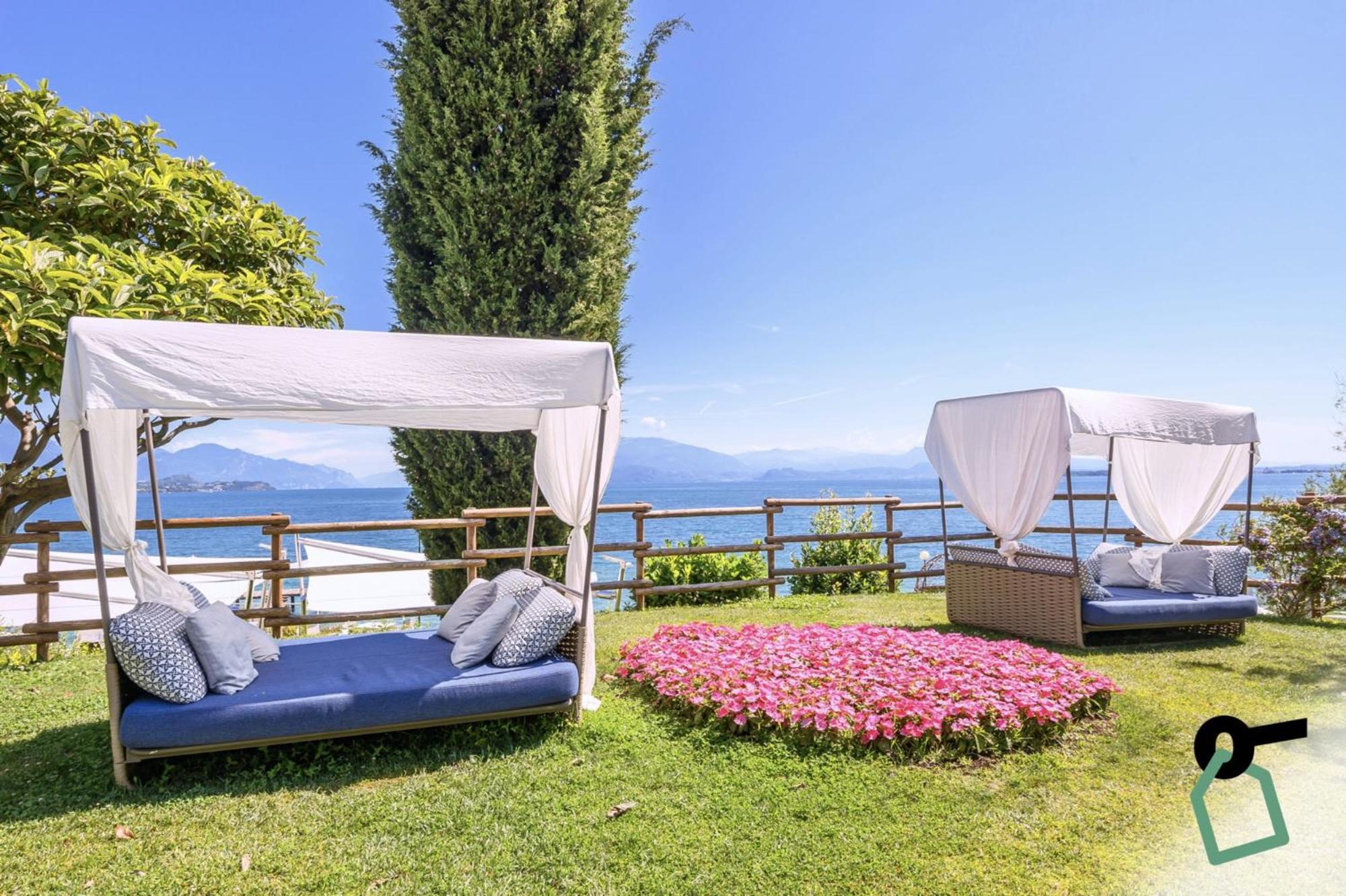 Hotiday Apartment Collection - Desenzano Ντεζεντσάνο ντελ Γκάρντα Εξωτερικό φωτογραφία