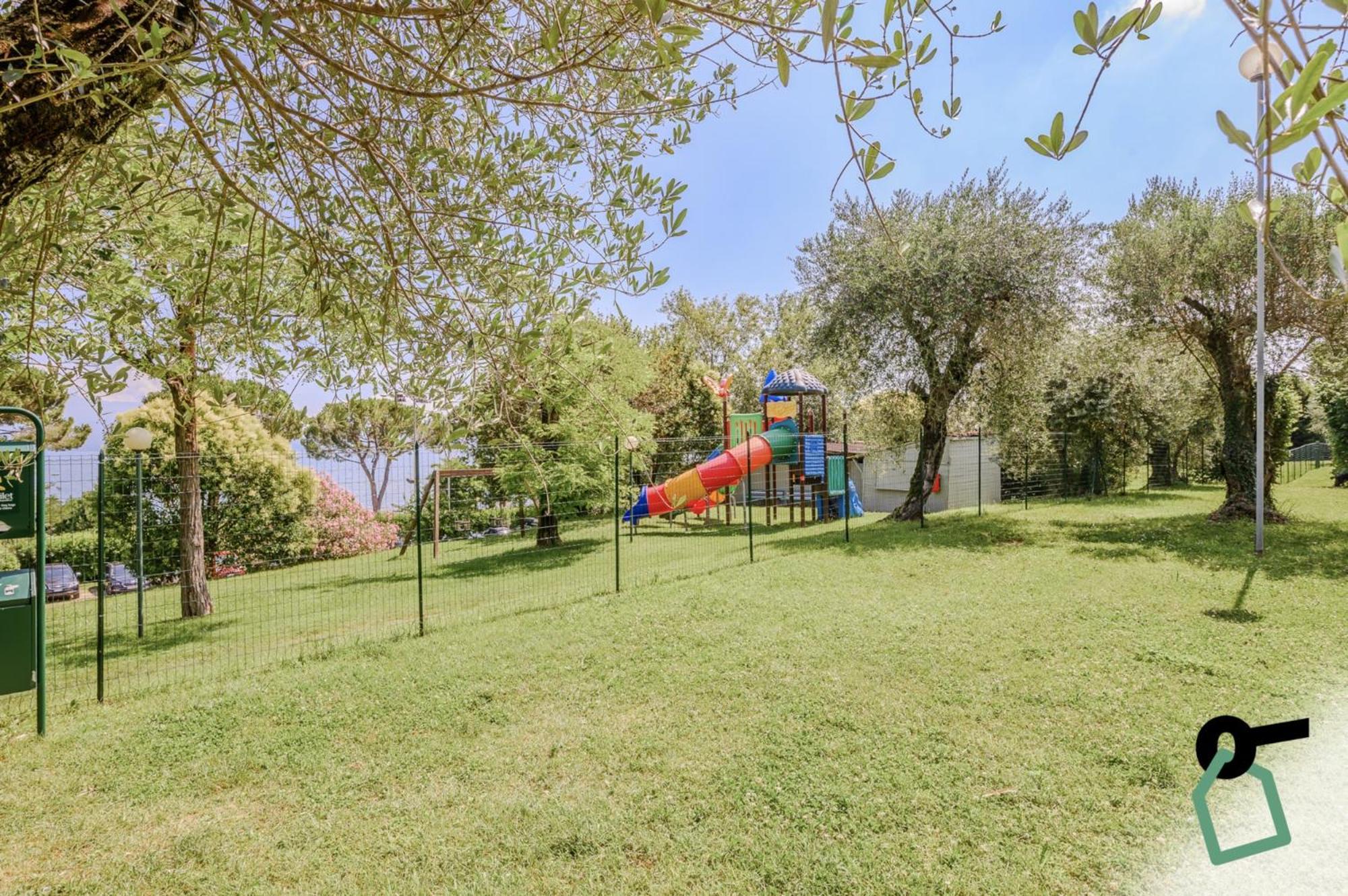 Hotiday Apartment Collection - Desenzano Ντεζεντσάνο ντελ Γκάρντα Εξωτερικό φωτογραφία